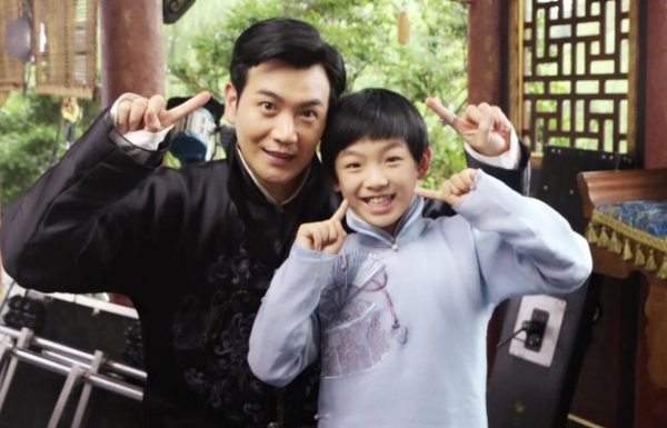 童星黃天崎長大了,17歲身高超180cm,顏值跟小時候差距大 童星黃天崎長大了,17歲身高超180cm,顏值跟小時候差距大