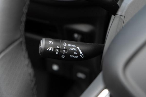 試駕榮威i5 GT 10萬以內運動家轎新曙光