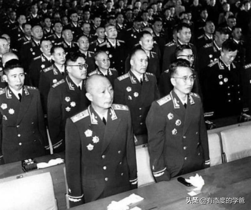 1955年大授銜，這兩個人的軍銜都授高了，為何卻無人不服？