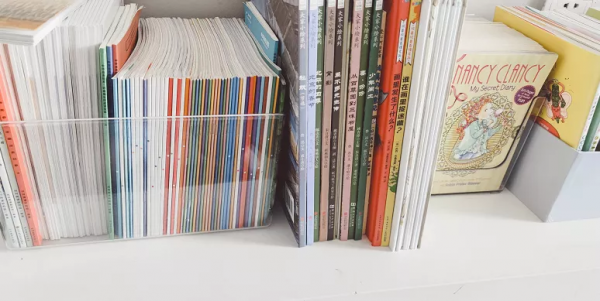 把書櫃分類,我這個當媽的可太能折騰了 把書櫃分類,我這個當媽的可太能折騰了