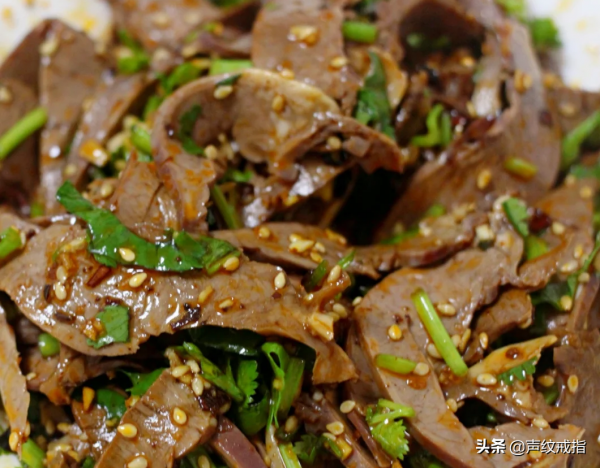 一頓飯：椒鹽藕片+涼拌豬心