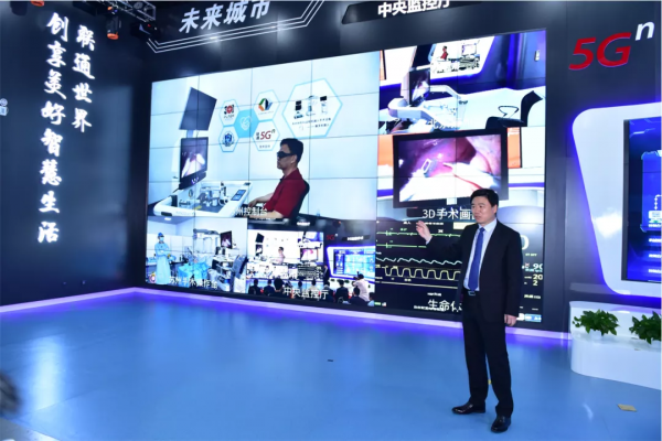 解放軍總醫院劉榮教授：擁抱科技，中國肝膽胰機器人外科領跑世界