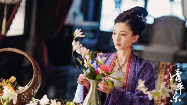 這部劇的失敗在於，劇情不如顏值好看