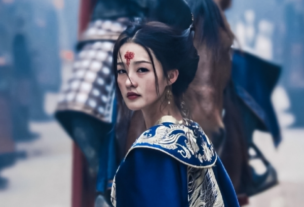 李庚希演“亡國公主”像丫環，劉詩詩、李沁才是傾國傾城