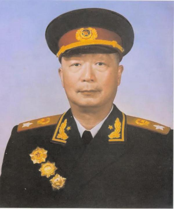 69年珍寶島戰雲密佈，毛主席允許四老帥每週密議三天，密議了什麼