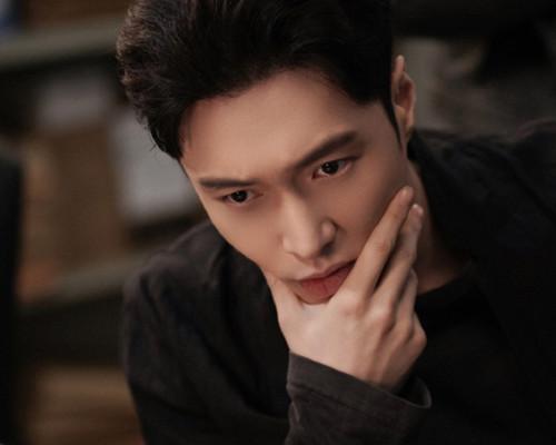 《王牌部隊》第一集就趴下了，顧一野太肖戰了，流量是原罪無疑了