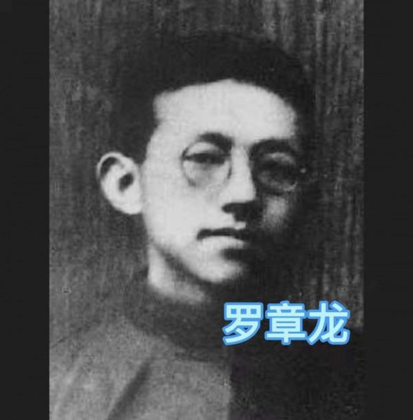 偉人毛澤東的一首送別詩,可謂千古絕唱,其中卻有蹊蹺 偉人毛澤東的一首送別詩,可謂千古絕唱,其中卻有蹊蹺