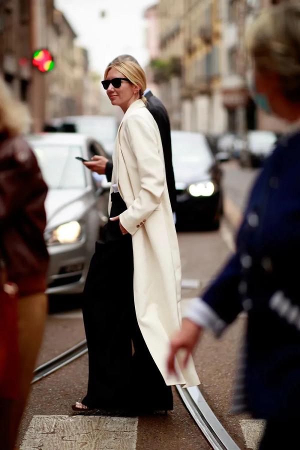 何以解憂 唯有大衣