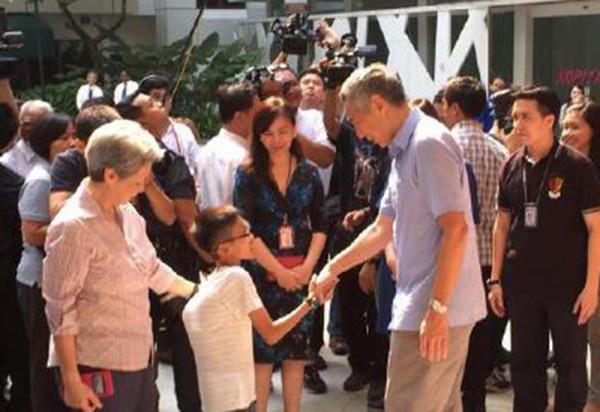 新加坡第一夫人何晶：淡馬錫掌門人，一己之力將百億集團扭虧為盈