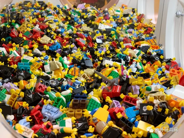 市場大火的積木玩具,有哪些隱藏風險? 市場大火的積木玩具,有哪些隱藏風險?