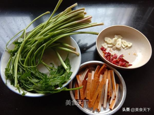 香乾像我這樣炒，兩碗米飯都不夠吃