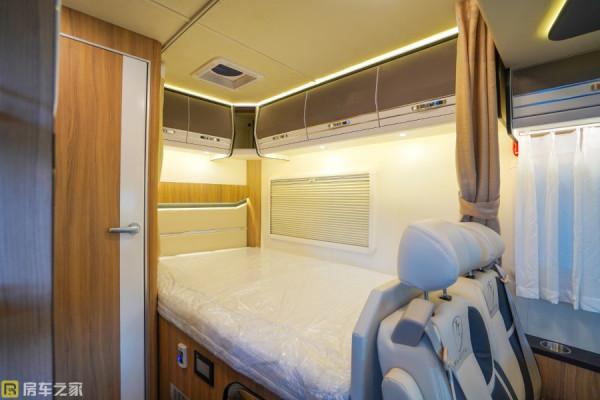 11.19廣州國際房車展：配置豐富，佈局合理，喜愛秦歌T型房車