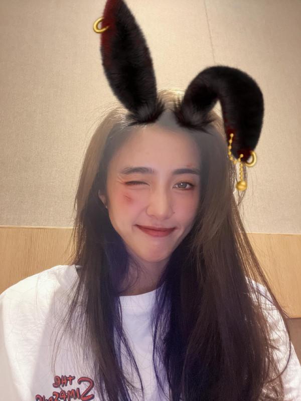 中國冠軍們慶祝萬聖節：蹦床女神大變臉！跳水3男神公眾場合搞怪