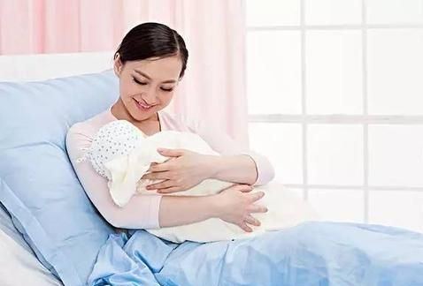 剖腹產下奶遲？不一定，做對了，剖腹產也能早早實現母乳自由