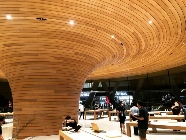 iPhone手機功能創新越來越少，外立面幕牆設計卻是越來越優秀了