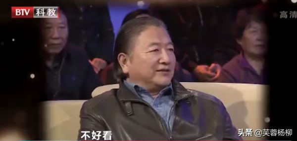 王扶林說，鄧婕這張臉，就是&OpenCurlyDoubleQuote;上鏡臉&rdquo;，這些照片是最好的證明