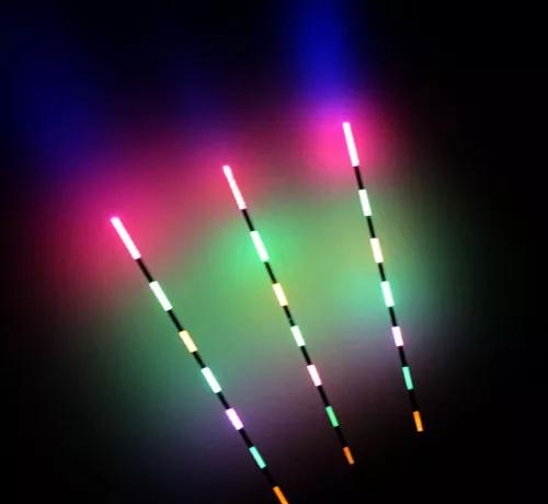 夜釣用熒光棒真的比電子漂好用嗎?結果可能不太理想 夜釣用熒光棒真的比電子漂好用嗎?結果可能不太理想