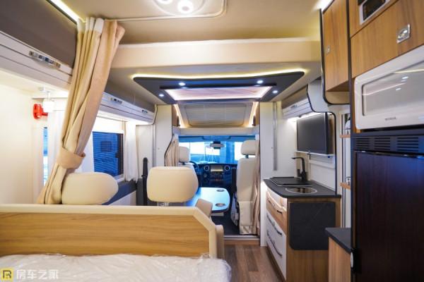 11.19廣州國際房車展：配置豐富，佈局合理，喜愛秦歌T型房車