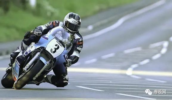 鈴木Katana油箱再度供應 鈴木Katana油箱再度供應