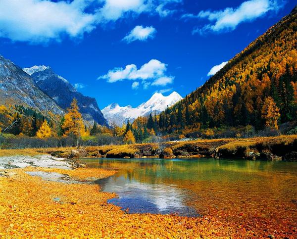 開往“中國最美秋天”6條自駕路線,條條都是NO.1,沿途美成天堂 開往“中國最美秋天”6條自駕路線,條條都是NO.1,沿途美成天堂