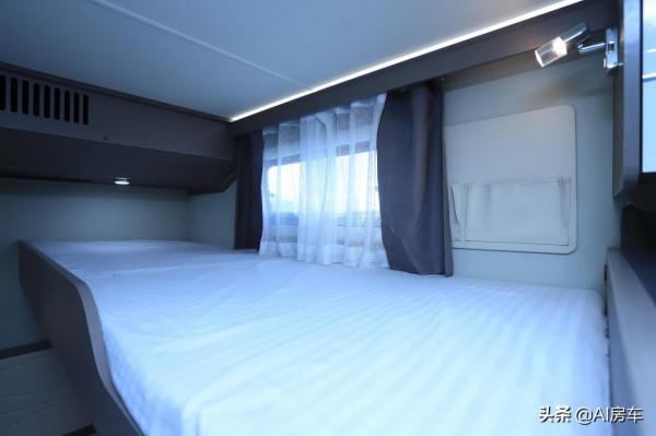 顏值超高還耐用，配自適應巡航、商務座和子母床，宇通經濟型房車