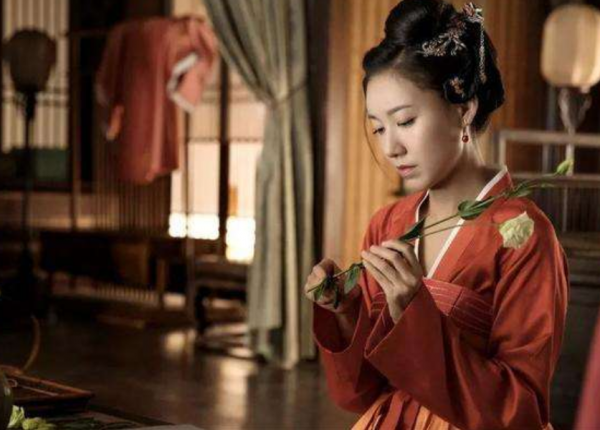 “蠱”究竟是什麼？為何幾乎所有朝代都在找養蠱人的麻煩？