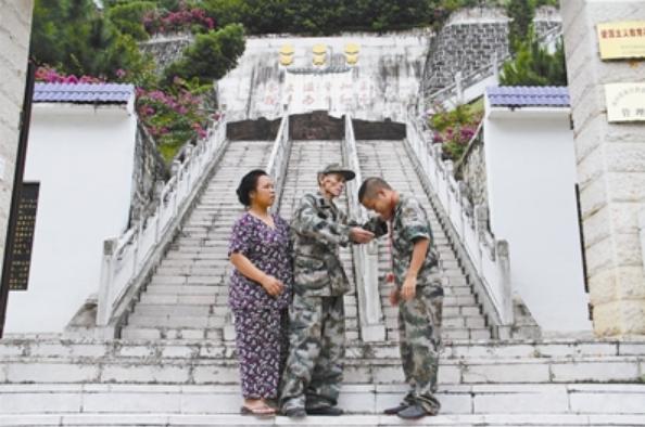 自願守陵35年，令人淚目的越戰老兵，每晚高喊：今晚哨兵—羅奇忠