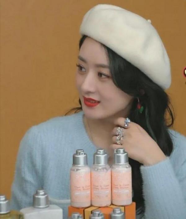 有一種小個子教科書穿搭叫穎寶穿搭，12種風格穿搭，款款令人驚豔