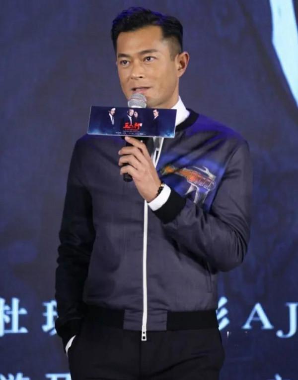 年輕時是大帥哥,老了依舊帥氣的男明星,只服這七個 年輕時是大帥哥,老了依舊帥氣的男明星,只服這七個