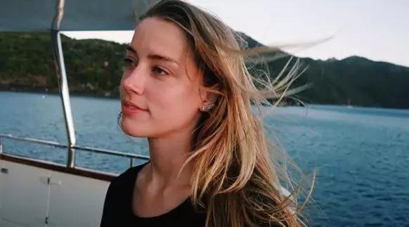 海王女主瘋狂發福胖成大媽，我的海後怎麼變成這樣了？