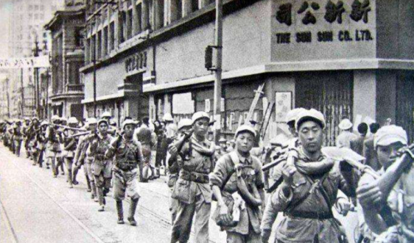 蘇聯塵封70年的絕版彩色影像,1949年我國珍貴的歷史鏡頭,紀錄片 蘇聯塵封70年的絕版彩色影像,1949年我國珍貴的歷史鏡頭,紀錄片