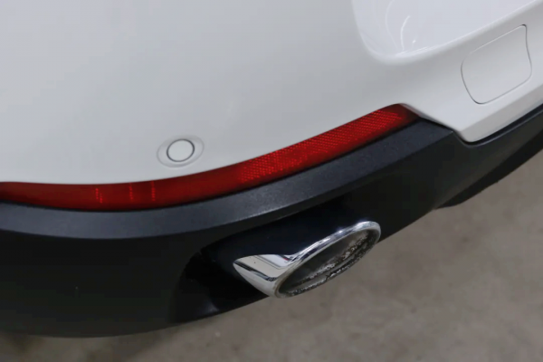 翻新“破爛不堪”的寶馬X5,車主硬是把X5當拖拉機開了7年 翻新“破爛不堪”的寶馬X5,車主硬是把X5當拖拉機開了7年