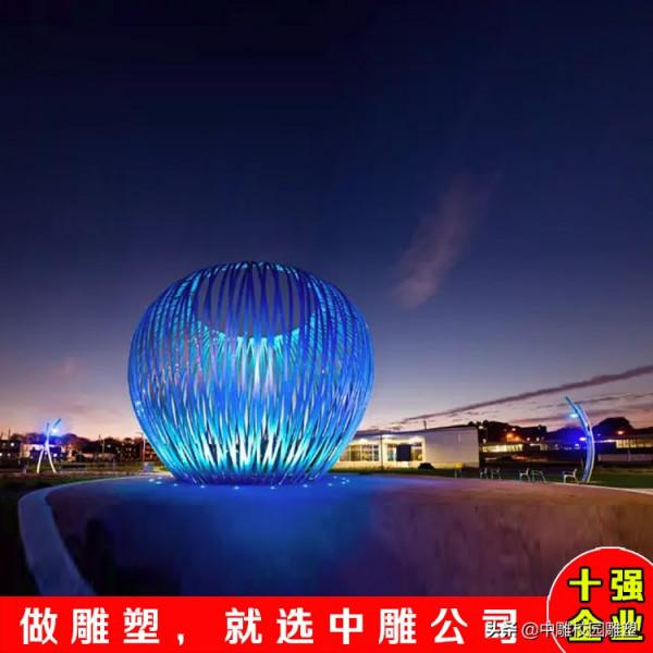 雕塑是怎樣 按材料加工分類的