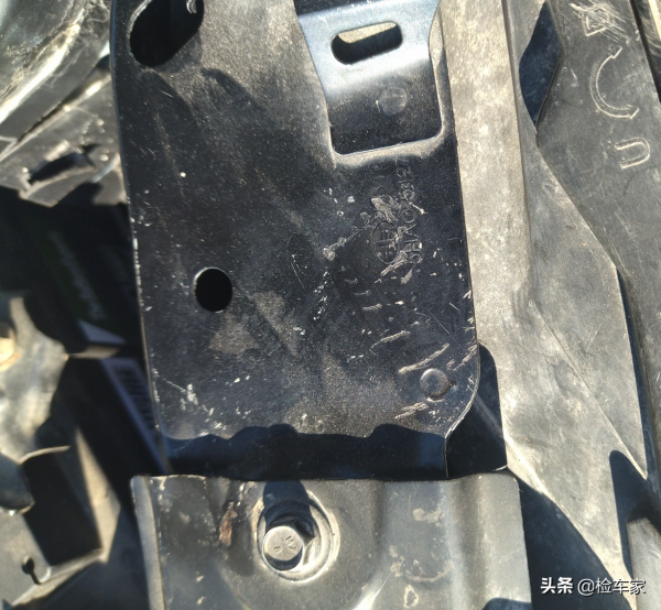 當年17萬落地的紅旗H5，給10萬就撿漏？買家：又不是不能開