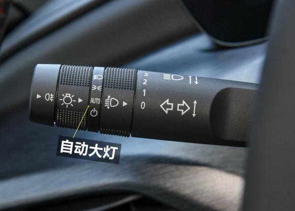 別克威朗Pro配置解讀，升級四缸發動機，零百加速7&period;7秒，實力如何