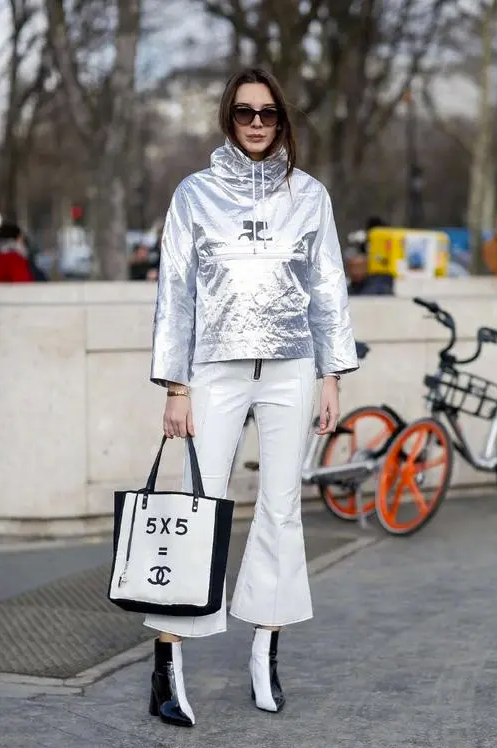 穿一件抵三件，戶外多功能外套選它