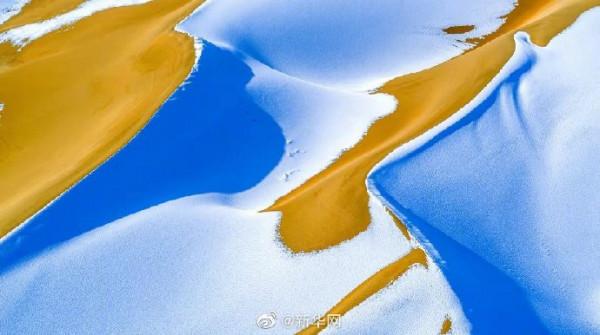 雪後塔克拉瑪干沙漠,美成人間絕色 雪後塔克拉瑪干沙漠,美成人間絕色