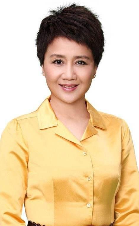 賭王四姨太14歲父親去世，讀書不多野心大，29歲嫁68歲賭王賭對了