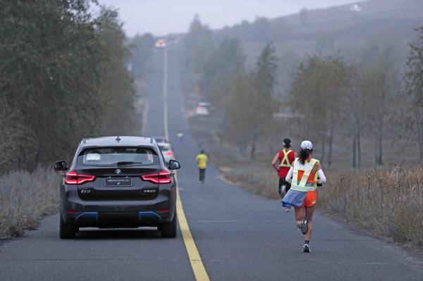 BMW 攜新能源家族助力越山向海 傳遞寶馬集團綠色可持續出行理念