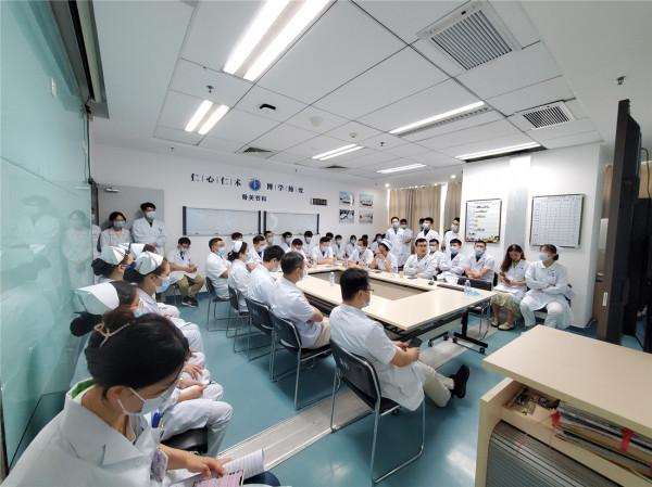 膝關節炎嚴重,換了膝蓋後,究竟會是什麼感覺? 膝關節炎嚴重,換了膝蓋後,究竟會是什麼感覺?