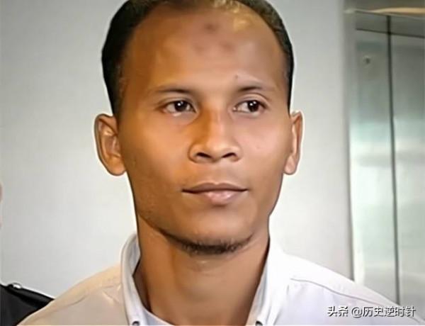 女跆拳道頂尖高手，突遇歹徒應對失常，兩天後成一具黑炭