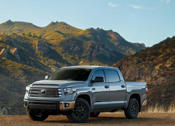 ​部分豐田坦途被召回，總計158489輛，大燈電路存在隱患