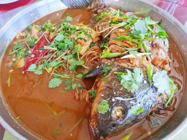 黑龍江、吉林、遼寧有啥“硬菜”？10道東北菜開眼界了，真解饞啊