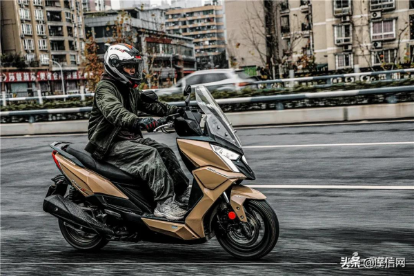 高顏帶感又好用——光陽Racing X150測評 高顏帶感又好用——光陽Racing X150測評