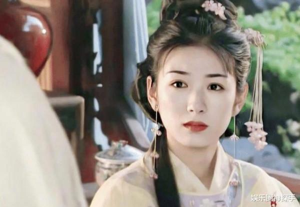 “丫鬟臉”女主越來越多,袁冰妍也被cue,其實這個說法有待商榷 “丫鬟臉”女主越來越多,袁冰妍也被cue,其實這個說法有待商榷