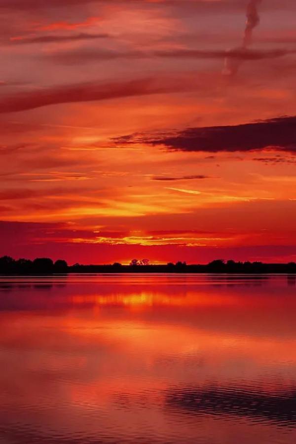 分享圖片：落日美景，令人震撼