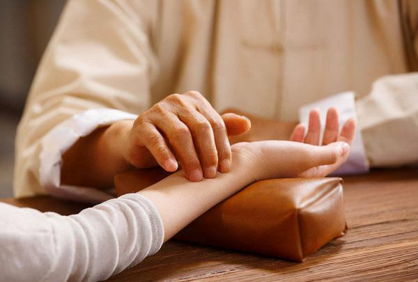 胃痛反覆發作，分型論治事半功倍，中醫辯證方法值得借鑑