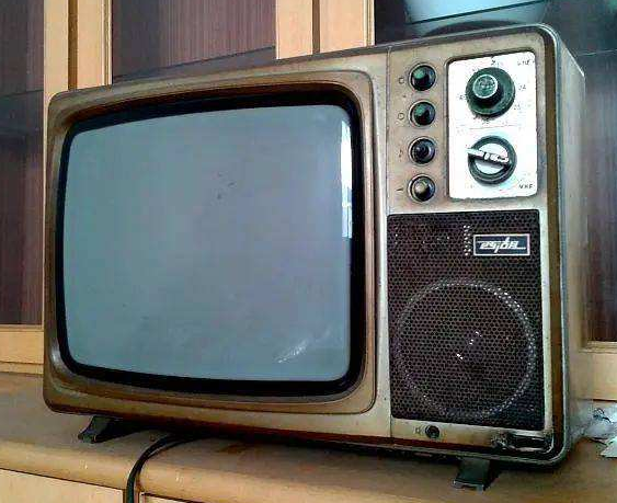 中國近40年來家庭電視的演變過程，有多少你的記憶呢