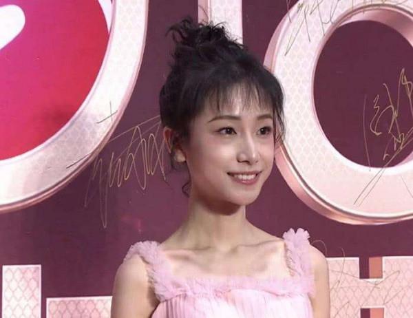 &OpenCurlyDoubleQuote;內卷&rdquo;下暴瘦的10位女星，有人瘦到22公斤，體力不支只能坐輪椅