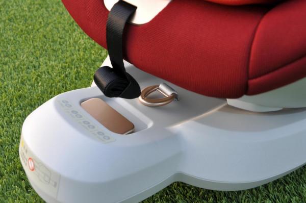 「開箱+全方位測評」上車實測 qborn 0-12歲兒童安全座椅 「開箱+全方位測評」上車實測 qborn 0-12歲兒童安全座椅